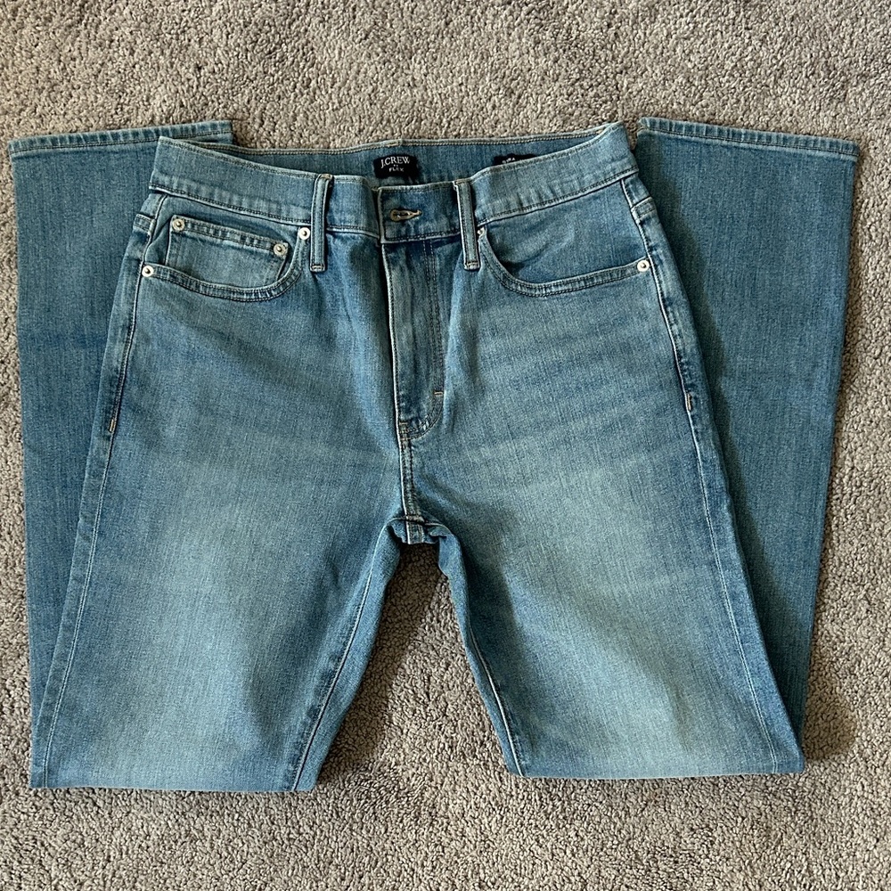 J. Crew Men's Straight-fit jean in signature flex 30x32